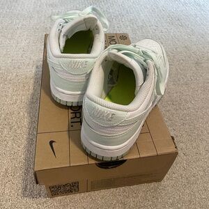 Women’s Nike Dunks